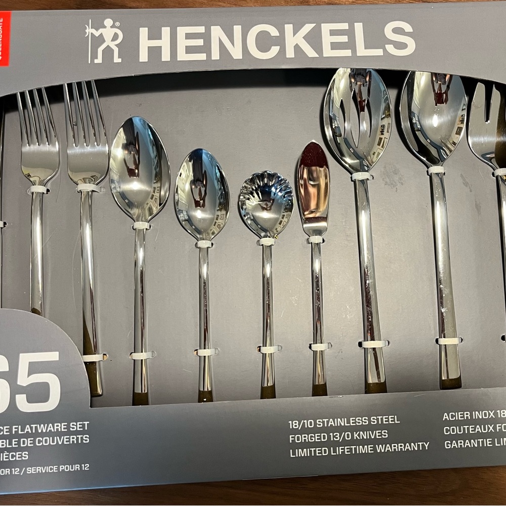 65 peaces flatware set HENCKELS